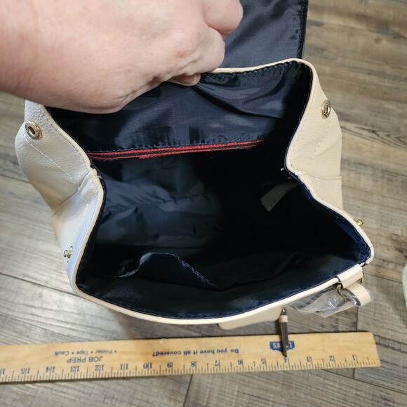 NWT Tommy Hilfiger backpack purse light beige D - Picture 11 of 16